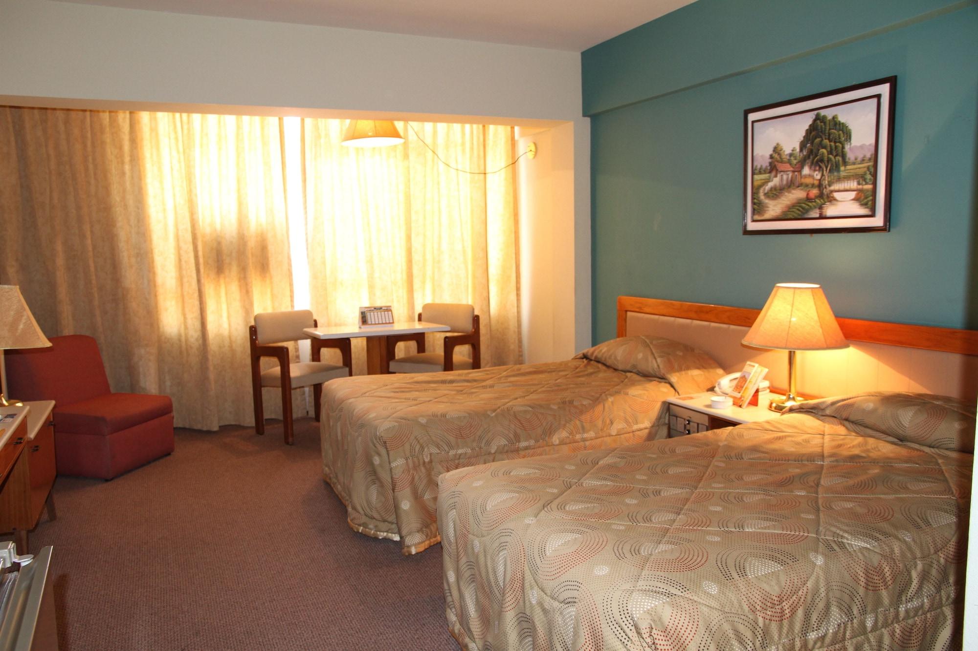 Cesar'S Plaza Hotel Cochabamba Bagian luar foto