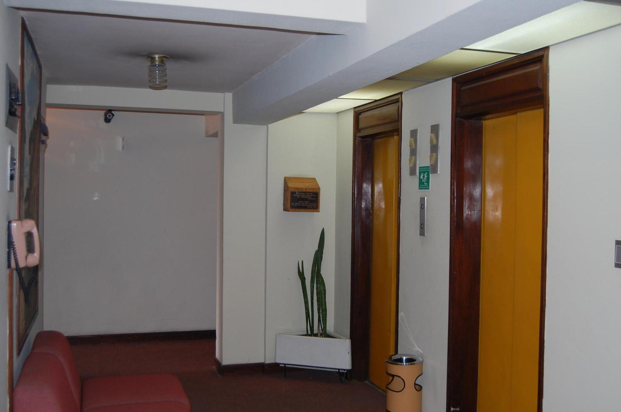 Cesar'S Plaza Hotel Cochabamba Bagian luar foto