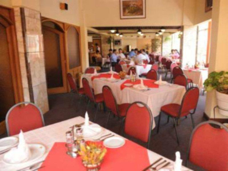 Cesar'S Plaza Hotel Cochabamba Bagian luar foto